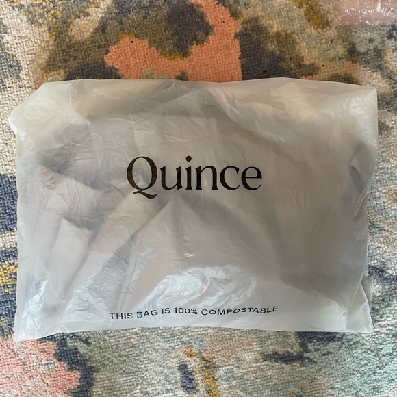 NWT Quince Stretch Crepe Classic Trouser Pants in Coastal Grey, sz 8 / Inseam 30 - Picture 6 of 7